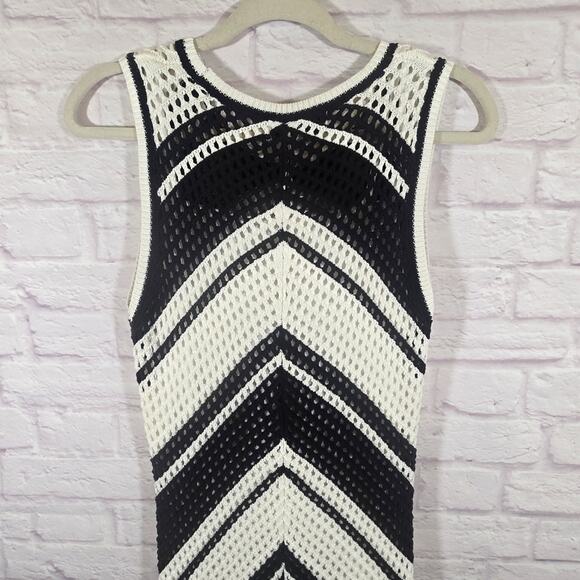 MY Willow & Wind Black Ivory Crochet Knit Dress NWT Sze L Coastal Beach Vacation - Picture 5 of 9